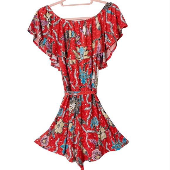 Veronica M Off Shoulder Romper in Lincoln - Picture 4 of 8